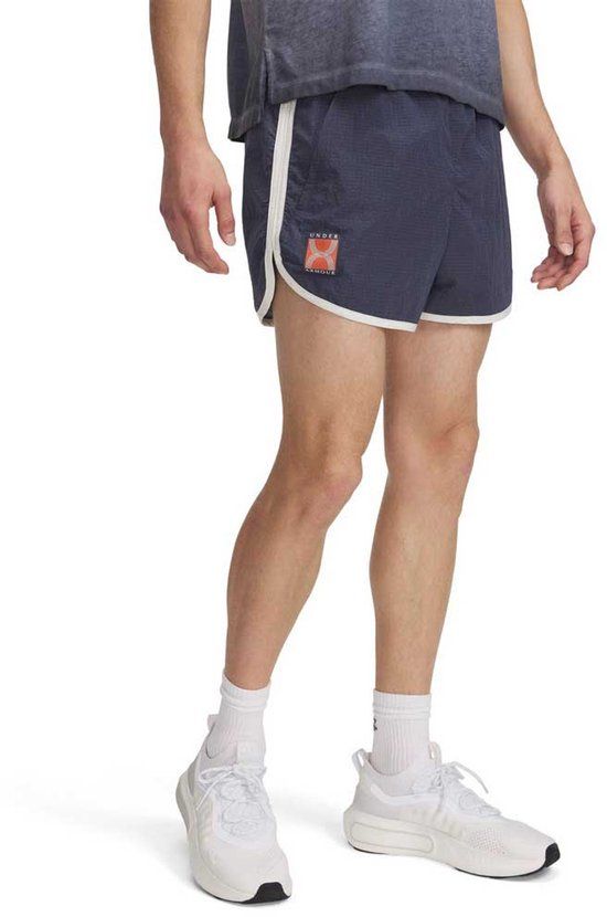 Under Armour Run 96 Korte Broek Grijs XL Man