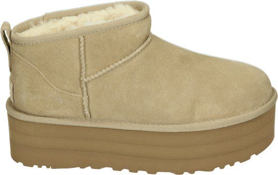UGG CLASSIC ULTRA MINI PLATFORM W - Volwassenen Gevoerde laarzen