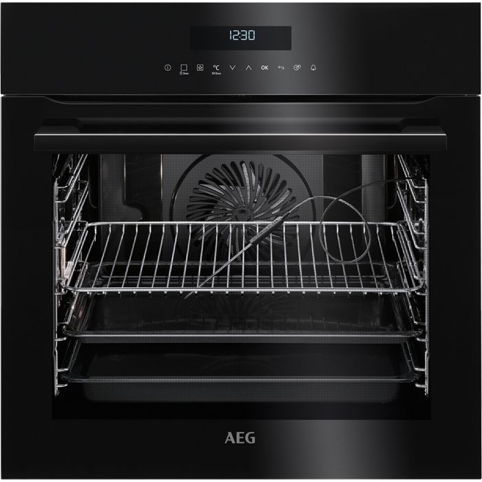 AEG BPE742220B - Inbouw oven - 71L - Zwart