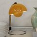 &TRADITION Lampe à poser Flowerpot VP4, jaune moutarde, 36 cm