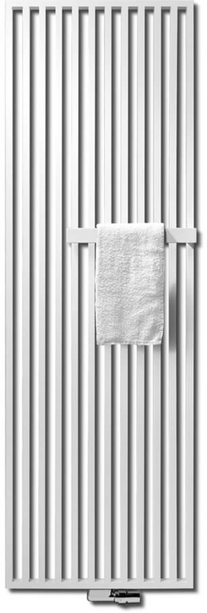 Vasco Arche VVR designradiator met vertikale buizen en handdoekbeugel rechts 1800 x 470 mm 1050 watt wit 11119047018001188901