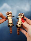 LeHa Design Padel 24x7 Magnetische Fret Sleutelhanger - Set van 2 – Flexi Ferret Freddy – Fidget Toy – Origineel Cadeau