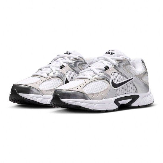 Nike V5 RNR Sneakers Junior - Wit - Grijs - Zwart - Beige - Maat 39
