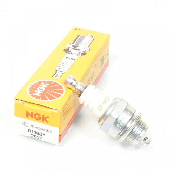 NGK Bougie d'allumage BPM8Y / 2057