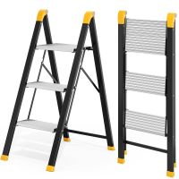 Escalier pliant, 3 marches, capacité jusqu'à 150 kg, couleur noire