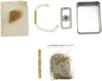Merkloos Vuurstarter Set - Outdoor Aanmaakset - Kampvuur Maken - Inclusief Katoenen Touw - 12.5 cm Lengte - Diverse Kleuren