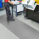 FLOORDIREKT Anti-Vermoeidheidsmat - Softer-Work-Mat - Werkplaatsmat - Grijs - 90 x 350 cm