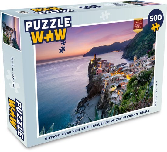 MuchoWow Puzzel Uitzicht over verlichte huisjes en de zee in Cinque Terre - Legpuzzel - Puzzel 500 stukjes