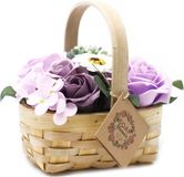 Joy of Balance Zeep Bloemen Boeket in Rieten Mand - Lila