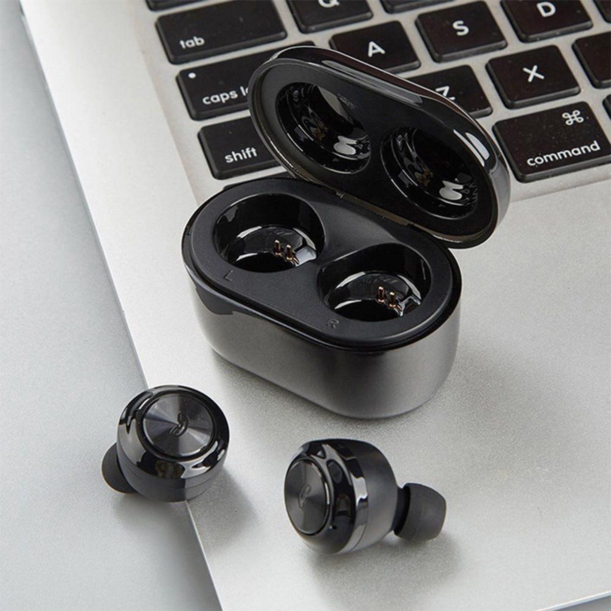 Platinet Bluetooth Draadloze Sport oordoppen Met Oplaadbare Behuizing in het Zwart