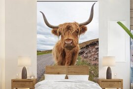 Nr1Wallpaper Behang - Fotobehang Schotse hooglander - Koe - Landschap - Breedte 200 cm x hoogte 300 cm