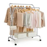 SONGMICS Kledingrek met wieltjes, dubbele stang, kapstok, van staal, belasting 100 kg, breedte 103,5 cm, multifunctionele opslag, zilver HSR107E01