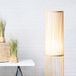 Brilliant 92771Z09 Decoratieve bamboe vloerlamp met schakelaar voor kantoor, slaapkamer of woonkamer van bamboe/textiel, natuur/wit, Ø 20 cm, 92771Z09