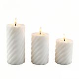 Relaxdays LED-kaarsen, set van 3, flakkerende vlam, echte was, vlamloos, gedraaid, 18,5x7,5x7,5 cm, wit