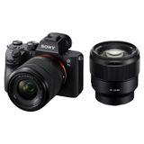 Sony Alpha A7 III systeemcamera + 28-70mm OSS + 85mm f/1.8