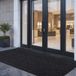 VEVOR Dirt Trapper Mat, 3048 X 914 mm, Deurmat voor Binnen En Buiten, Deurmat met PVC-Achterkant, Wasbaar Entreemat voor Gang, Balkon, Garage, Strepen, Grijs