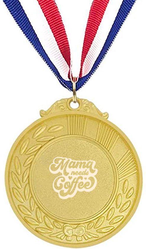 Akyol - Mama Needs Coffee Medaille - Gold - Gift for Mom