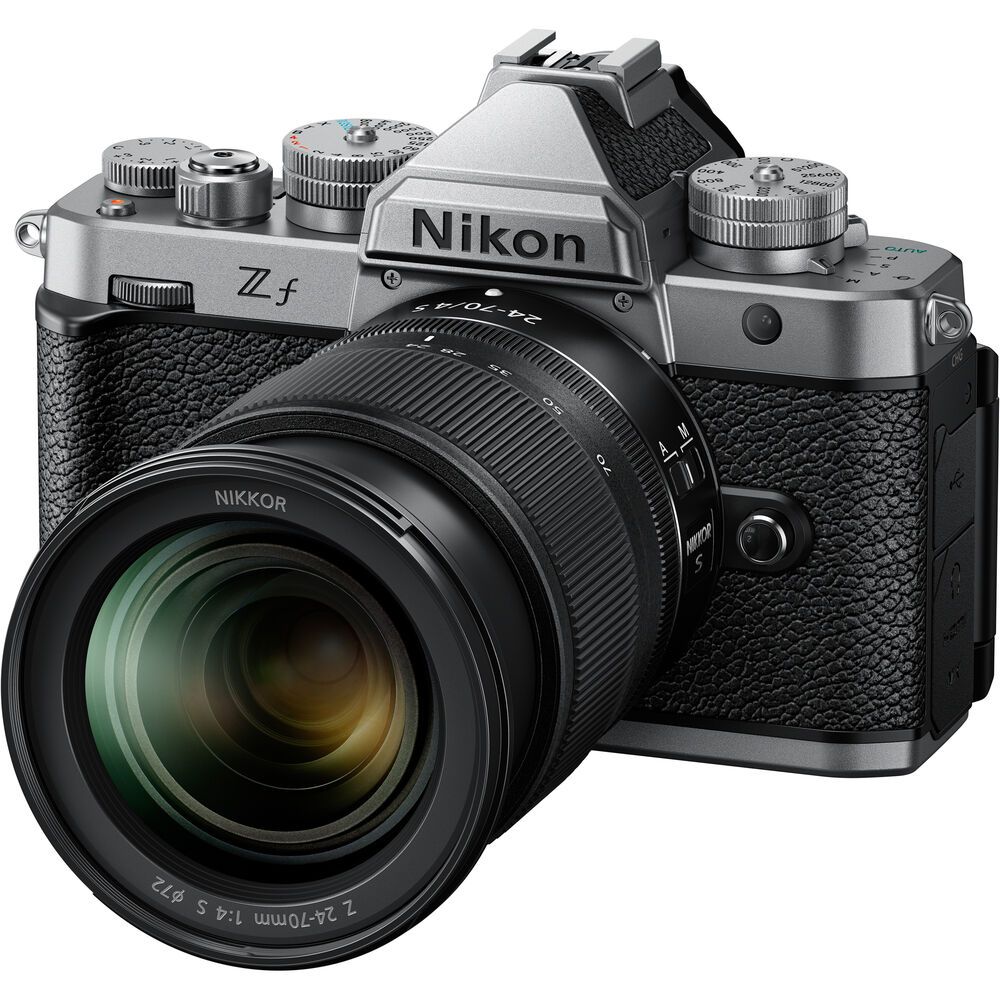 Nikon Z f zilver + NIKKOR Z 24-70mm f/4.0 S