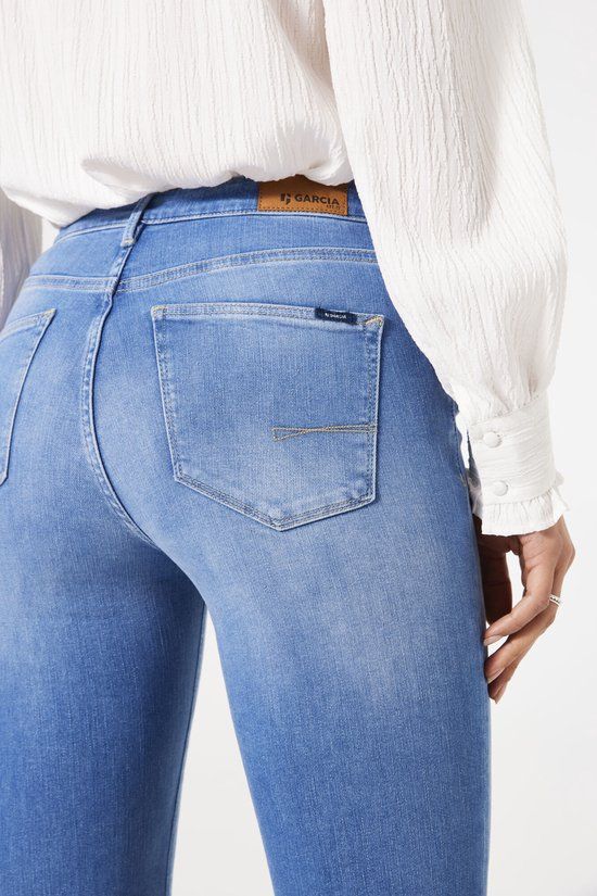 GARCIA Celia Flare Jeans Women Blue - Size W29 X L34