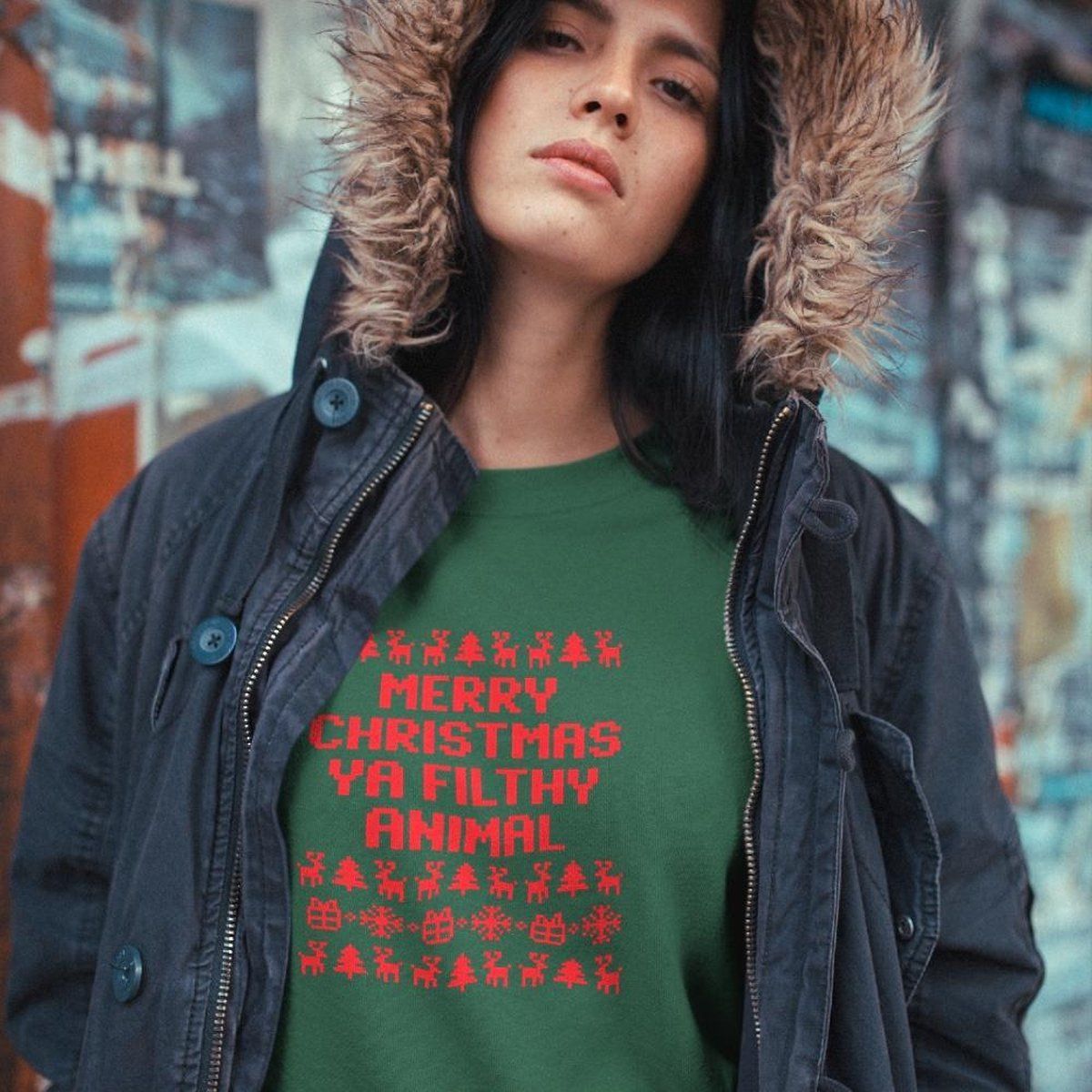 B&C Collection Groene Kersttrui Premium Merry Christmas Ya Filthy Animal Maat S - Groen