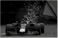 Dietrix Inductie Beschermer - 78x52cm - Sport Max Verstappen F1 Spark Zwart Wit