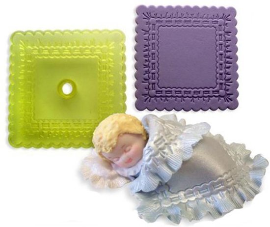 JEM Frilly Pillow Cutter