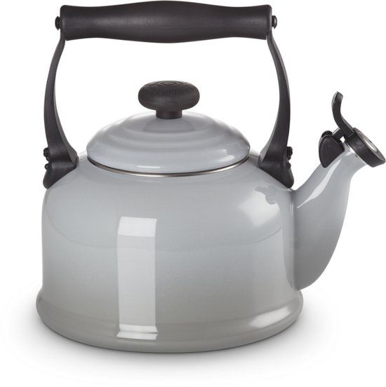 Le Creuset Tradition Fluitketel 2.1L Mist Grey